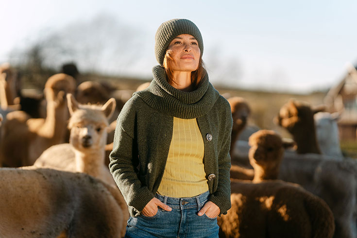 40 Jahre Living Crafts – Ein Hoch auf diese Fair Fashion Basics. Der Öko-Pionier feiert Jubiläum und deshalb gibt es Sonderpreise auf die Naturtextilien, Naturmode aus Naturmaterialien. Nachhaltige Mode zu günstigen Preisen.