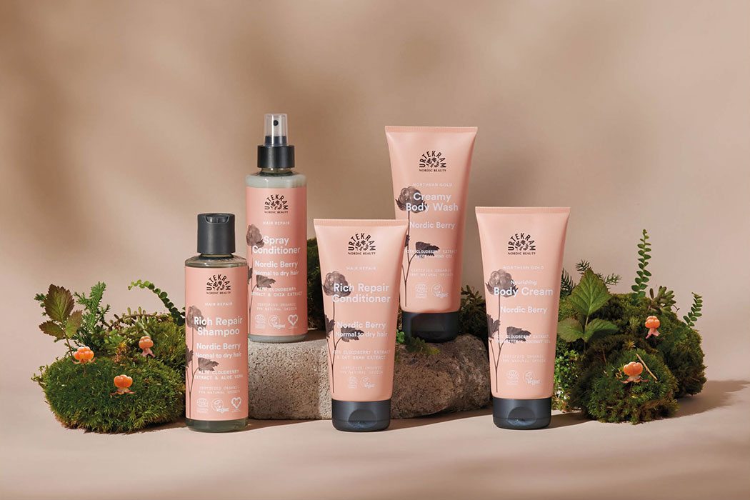 Die Nordic Berry Serie von Urtekram – Vegane Naturkosmetik Haarpflege und natürliche Körperpflege mit der nordischen Moltebeere. Skandinavien pur!