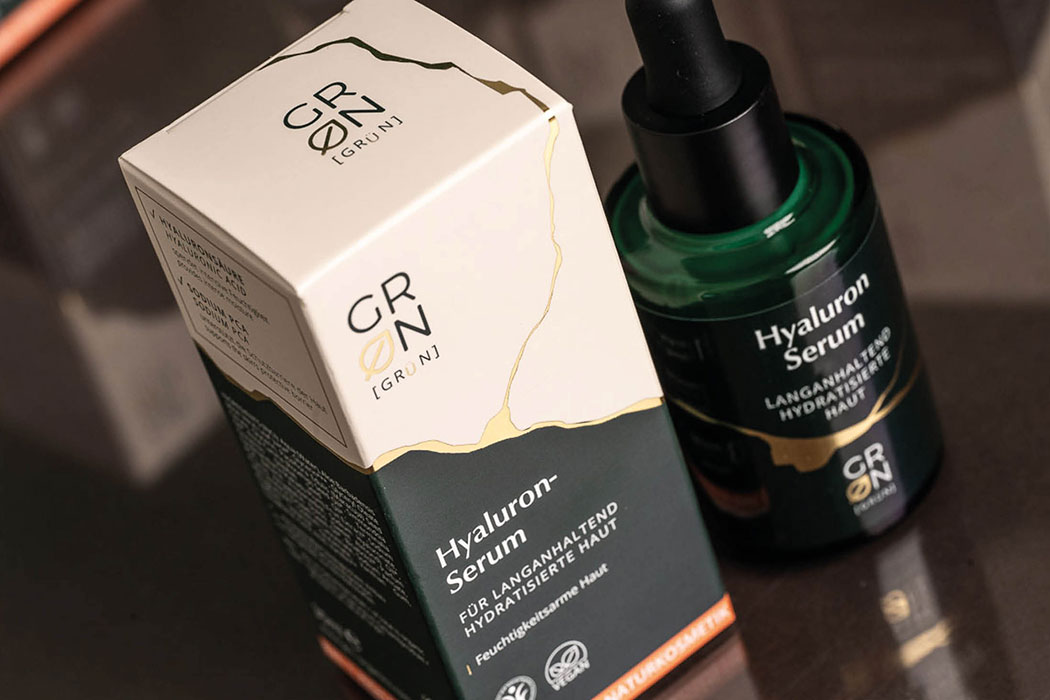 Welches Naturkosmetik Serum passt zu deiner Haut? Diese Seren von GRN [GRÜN] unterstützen deine Hautpflege: Gesichtsserum mit Vitamin C, Präbiotisches-Serum, Biokosmetik Augenserum, Hyaluron Serum, Bakuchiol Serum, Salicylsäure-Serum