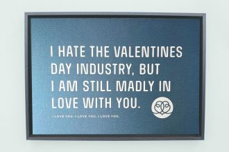 Valentinstag – Warum wir extremen Konsum am Tag der Liebe kritisch sehen. Ist der Valentinstag zu kommerzialisiert?