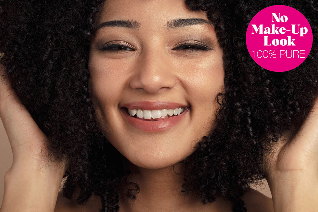 No Make-up Look – Natürliches Make-up und frische Haut mit 100% Pure. Natürlicher Glow mit Naturkosmetik von 100% Pure. Ungeschminkt aussehen mit Nude Look, transparent, Minimal Trend. Was ist Skinimalism oder Demi-Make-up? Außerdem gibt es noch einen 100% Pure Rabattcode mit 15% Rabatt im Online-Shop.